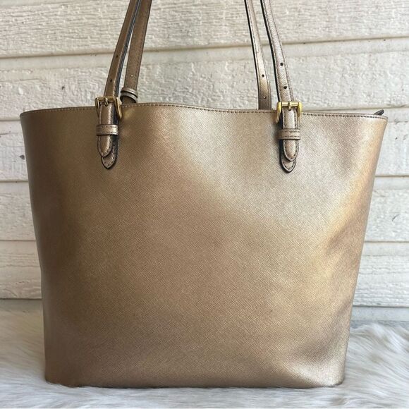 MICHAEL KORS Gold Champagne Pocket Jet Set Hamilton Voyager Tote - Picture 3 of 10